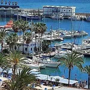 estepona-port-estepona-29680.es-andalucia.com/